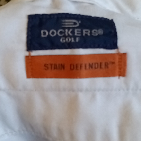 BUNDLE 2 PAIRS OF DOCKERS GOLF PANTS. - Picture 5 of 5